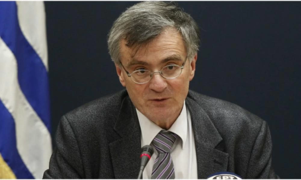 Τσιόδρας: «Περιορίστε το φόβο για το δικό σας καλό και μην μένετε μόνοι»